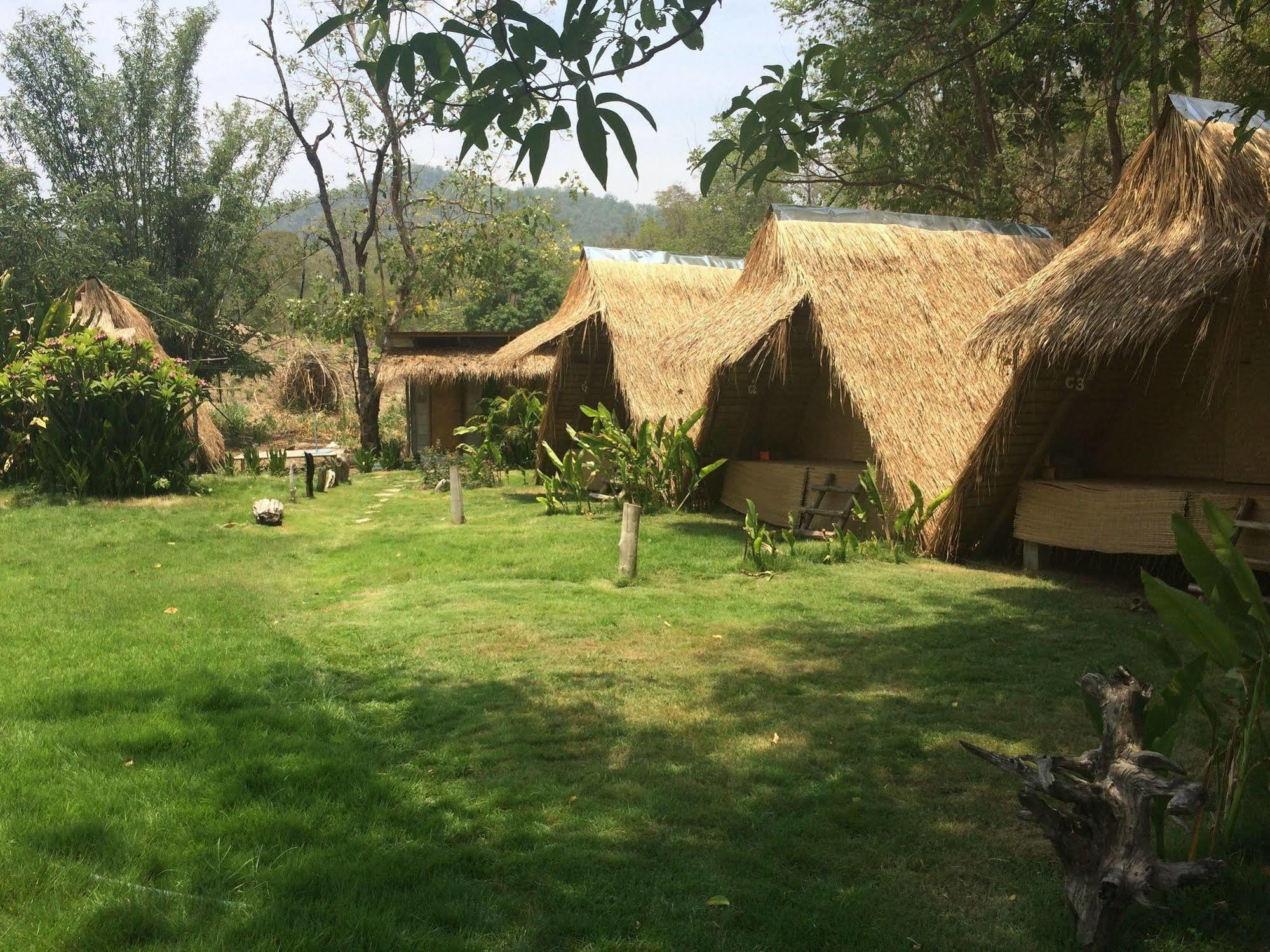 Pai Bamboo Hut Hotell Eksteriør bilde